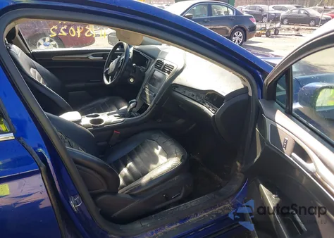 2013 Ford Fusion Hybrid Se z USA, uszkodzony, nr VIN 3FA6P0LU9DR382982